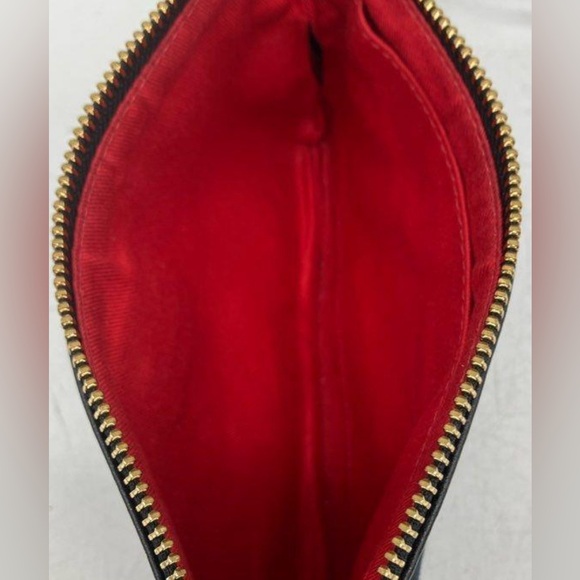 EUC Dooney & Bourke Grooved Leather Top Zip Wristlet Clutch Black Gold Monogram - Picture 7 of 7